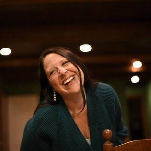 Meet your Posher, Angela